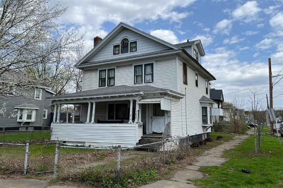 get abandoned houses for free in texas